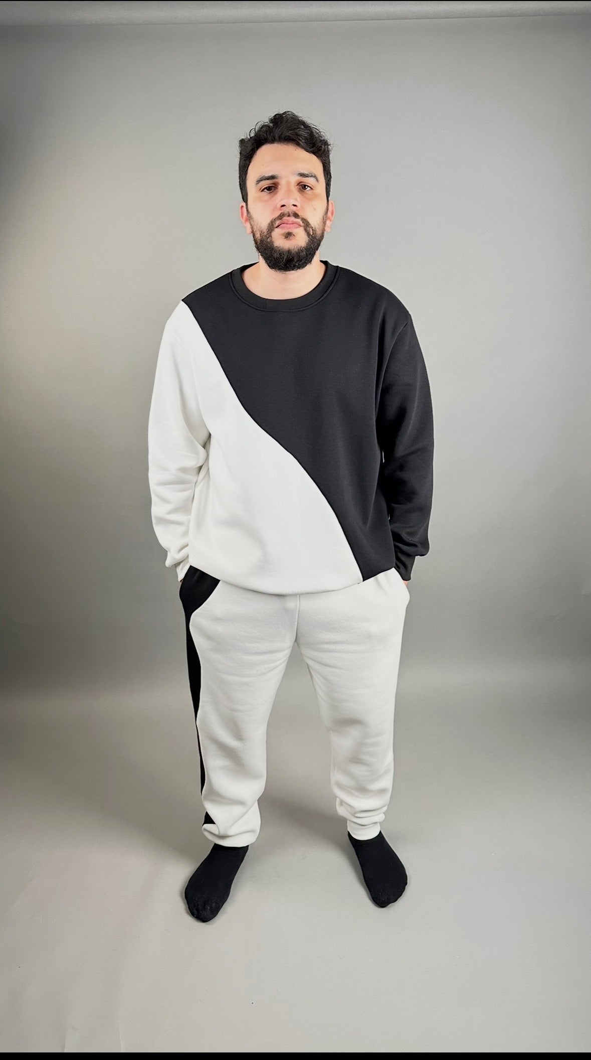 Oversized Black and white Crewneck track suit