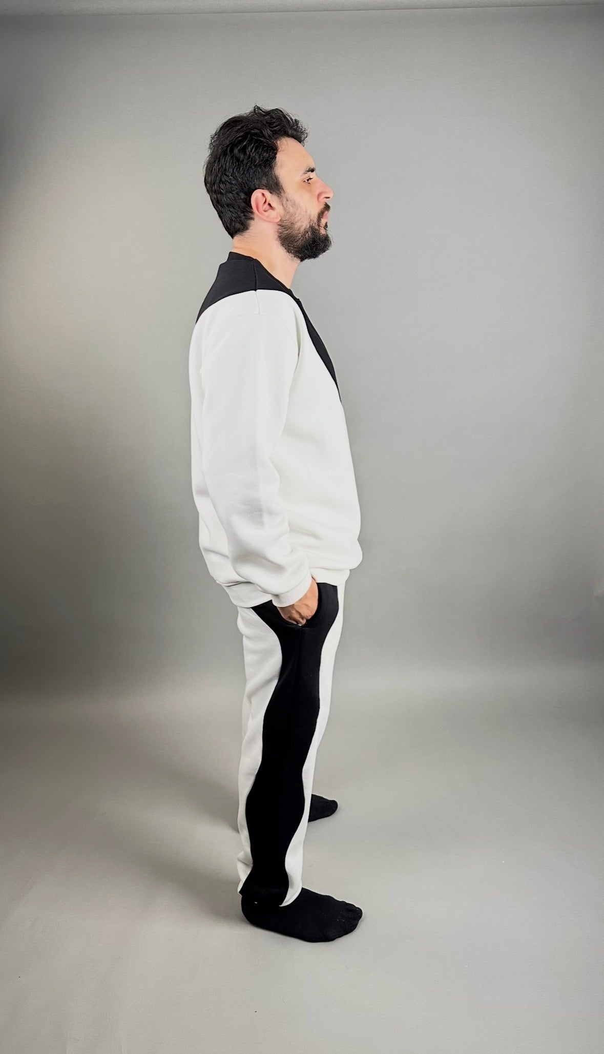 Oversized Black and white Crewneck track suit