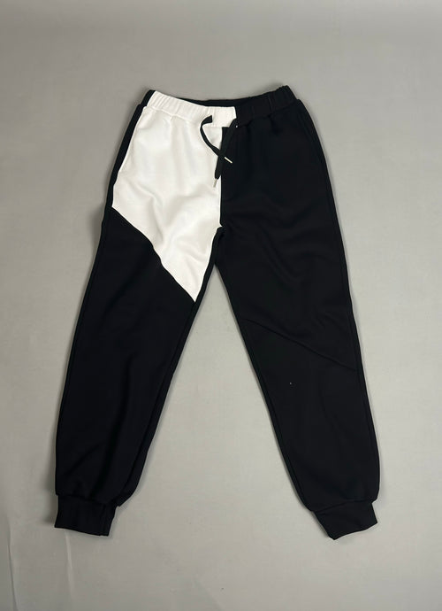 Black and white sweatpant